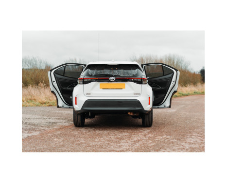 Set of Car Shades (rear doors) suitable for Toyota Yaris Cross (MXP) 2020- (2-piece), Image 8