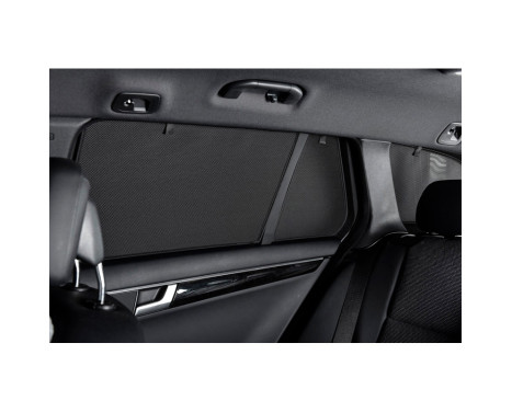 Sunshades (rear doors) suitable for Audi E-Tron 2018 - excl. Sportback (2-piece) PV AUETRO5A18 Privacy shades