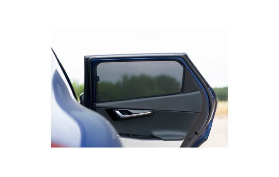 Sunshades (rear doors) suitable for Kia EV6 2021- (2-piece), Image 6
