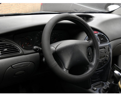 Carpoint Steering Wheel Cover Black Polyurethane, Image 2