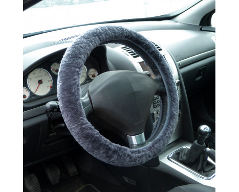 Carpoint Steering Wheel Cover Dark Gray Sheepskin, Image 3