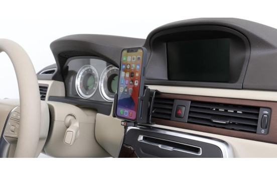 Apple iPhone 12 / 12 Pro / 12 Pro Max / 13 / 13 Pr Active adjustable holder with 12V USB sig-plug, Image 4