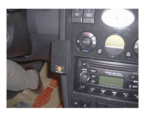 ProClip - Ford Mondeo 2001-2003 Center mount Low, Image 2