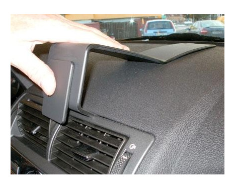 ProClip - Ford Mondeo 2001-2007 Reinforced Center mount, Image 2