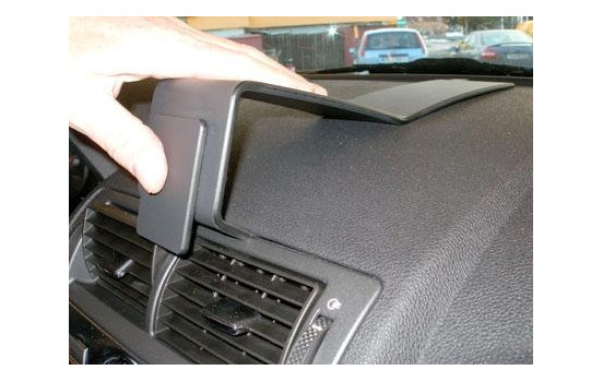 ProClip - Ford Mondeo 2001-2007 Reinforced Center mount, Image 2