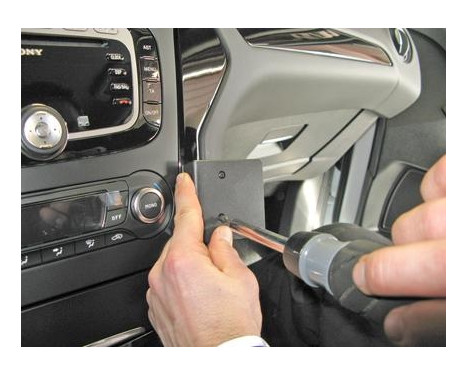 ProClip - Ford Mondeo 2012-2014 Angled mount, Image 2