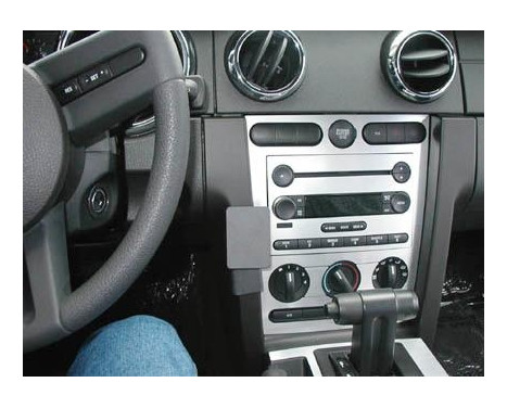 ProClip - Ford Mustang 2005-2009 Center mount, Low