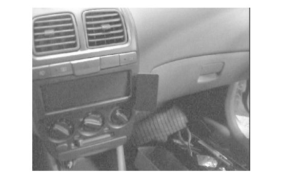 ProClip - Hyundai Accent 2000-2005 Angled mount