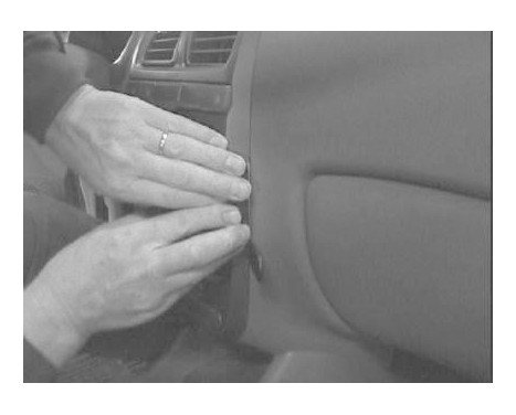 ProClip - Hyundai Accent 2000-2005 Angled mount, Image 3