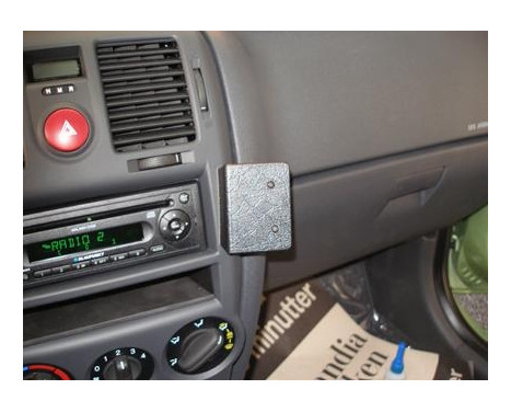 ProClip - Hyundai Getz 2006-2010 Angled mount