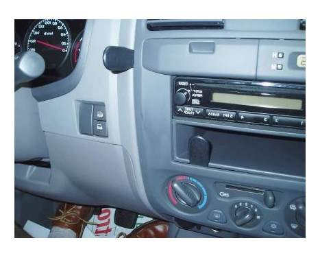 ProClip - Isuzu D-Max 2004-2007 Center mount, Image 4