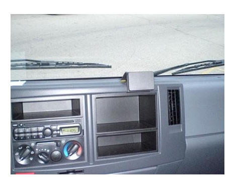 ProClip - Isuzu N-Series 2008-> Center mount