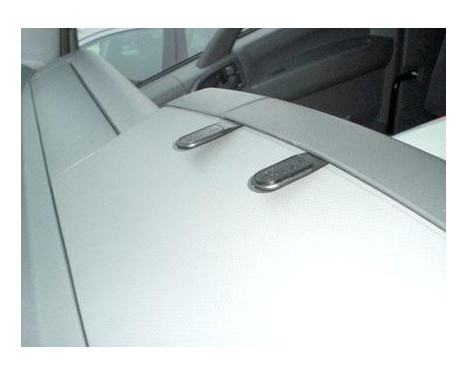 ProClip - Isuzu N-Series 2008-> Center mount, Image 2