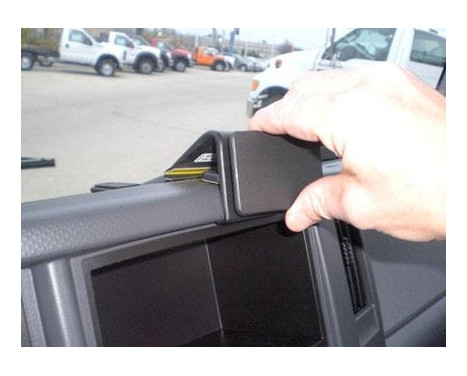 ProClip - Isuzu N-Series 2008-> Center mount, Image 3