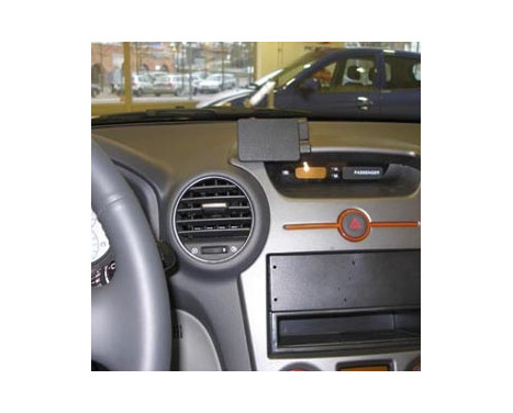 ProClip - Kia Carens III 2007-2013 Center mount