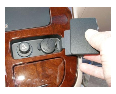 ProClip - Kia Carnival 2006-2011 Angled mount, Image 3