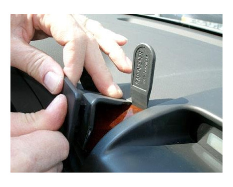 ProClip - Kia Carnival 2006-2011 Center mount, Image 2