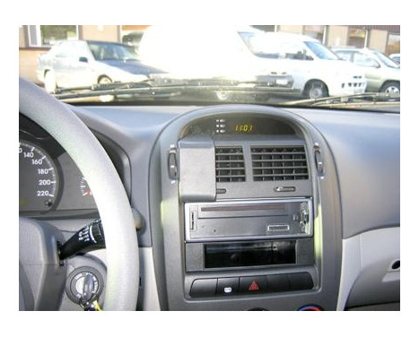 ProClip - Kia Cerato 2005-2009 Center mount