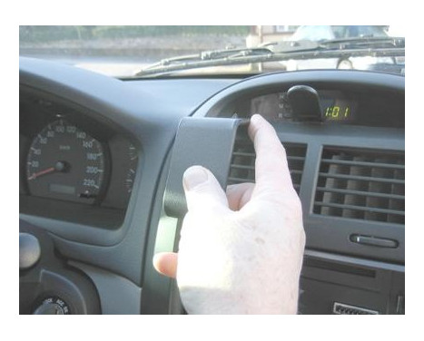 ProClip - Kia Cerato 2005-2009 Center mount, Image 3