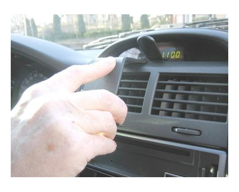 ProClip - Kia Cerato 2005-2009 Center mount, Image 4