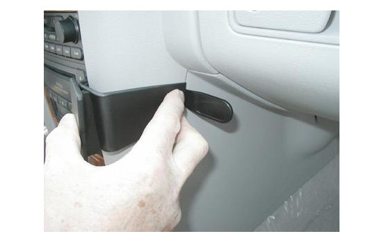 ProClip - Kia Opirus 2003-2007 Angled mount, Image 2