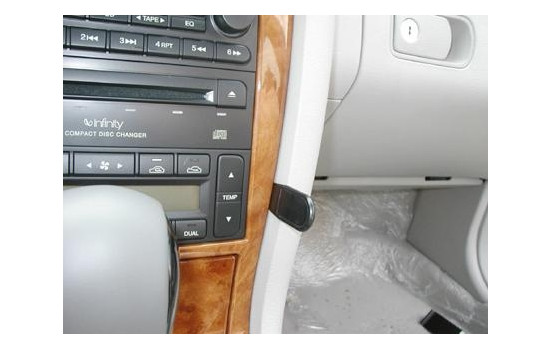 ProClip - Kia Opirus 2003-2007 Angled mount, Image 4