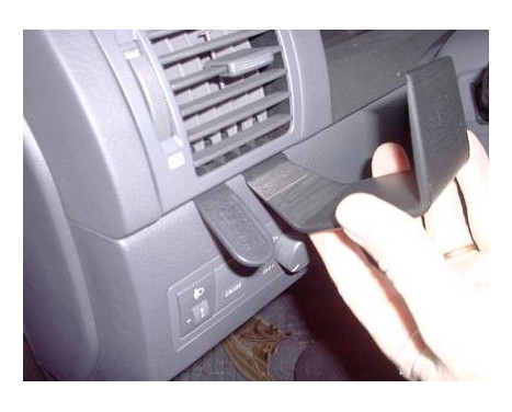 ProClip - Kia Sorento 2002-2007 Left mount, Image 3