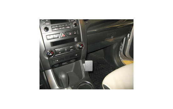 ProClip - Kia Sorento 2010-2012 Angled mount