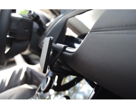 ProClip - Land Rover Range Rover Evoque 2019-2023 Center mount Fixed display, Image 5