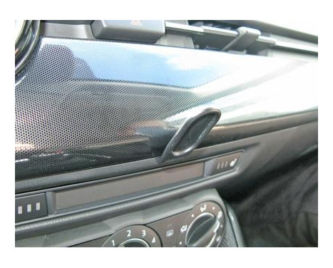 ProClip - Mazda 2/CX-3 2015-> Center mount, Image 5