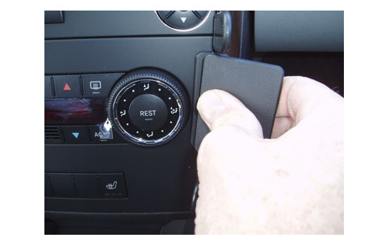 ProClip - Mercedes Benz A-Class 2005-2012 Angled mount, Image 2