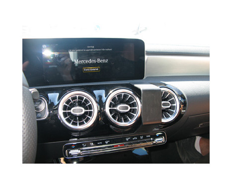 ProClip - Mercedes Benz A-Class 2018-> / CLA-Class -2019-> Angled mount, Image 2