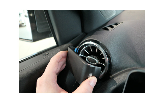 ProClip - Mercedes Benz B Class 2019- / GLB-Class/ GLA-Class 2020- Left mount, Image 2