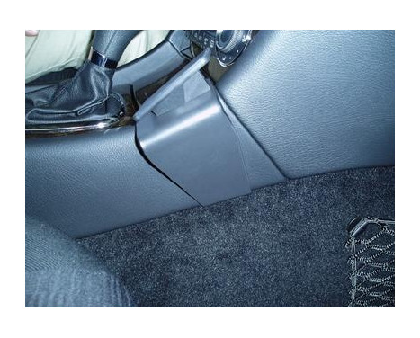 ProClip - Mercedes Benz C-Class 2000-2006 / CLC-Class 2009-2011 Angled mount, Low, Image 2