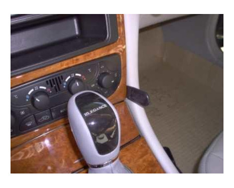 ProClip - Mercedes Benz CLK-Class 2002-2010 Angled mount, Image 4