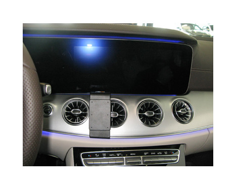 ProClip - Mercedes Benz E-Class 2018-> Center mount, Image 3
