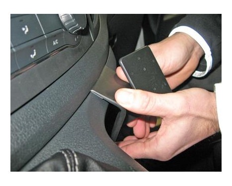 ProClip - Mercedes Benz Vito 2015-> Angled mount, Image 4