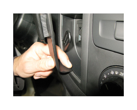 ProClip - Mercedes Benz Vito 2015-> Center mount ( manual transmission), Image 4