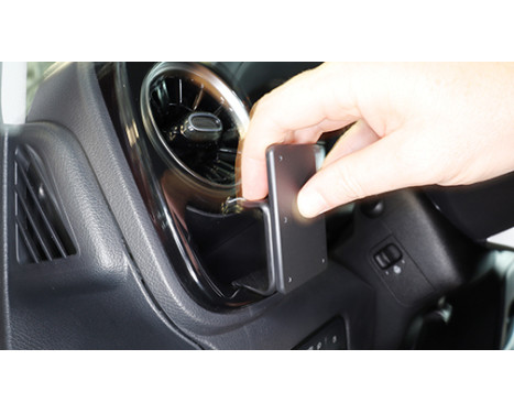 ProClip - Mercedes Benz Vito 2024-> Left mount, Image 5