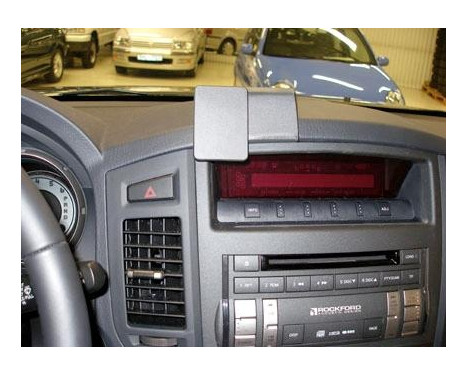 ProClip - Mitsubishi Pajero 2007-2019 Center mount