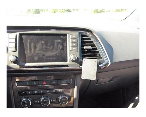 ProClip - Seat Ateca 2017-> Angled mount, Image 2
