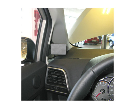 ProClip - Subaru Trezia 2011-2014 - Toyota Verso S 2011-2016 Left mount