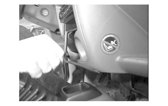 ProClip - Suzuki Ignis 2001-2003 Angled mount, Image 2