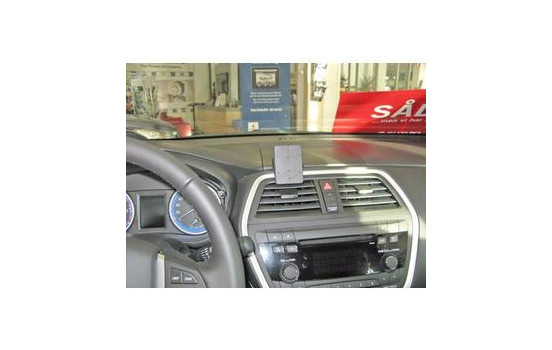 ProClip - Suzuki SX4 S-Cross 2014-> Center mount