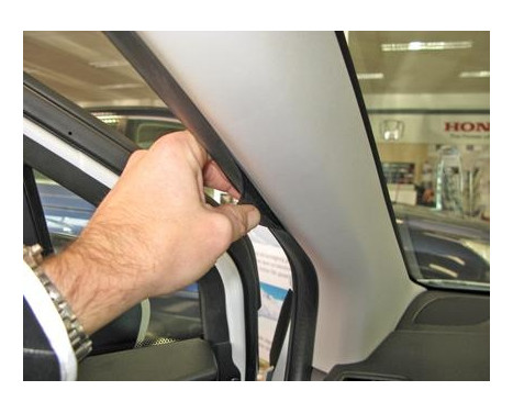 ProClip - Suzuki SX4 S-Cross 2014-> Left mount, Image 4