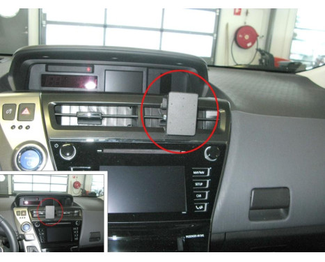 ProClip - Toyota Prius + 2015-2020 Center mount