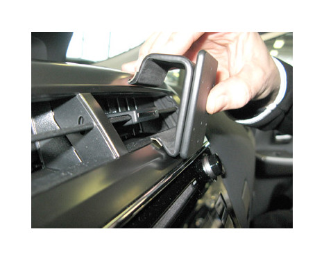 ProClip - Toyota Prius + 2015-2020 Center mount, Image 5