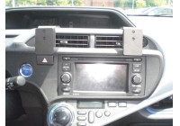 ProClip - Toyota Prius c 2012-2017 Center mount