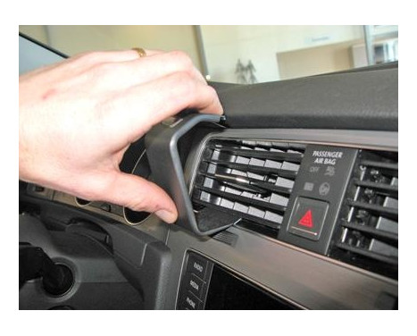 ProClip - Volkswagen Golf 7 / Variant / Sportscombi 2013- Alltrack 2017- Center mount, Image 5