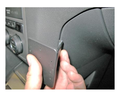 ProClip - Volkswagen Golf Sportsvan 2015 - Angled mount, Image 4